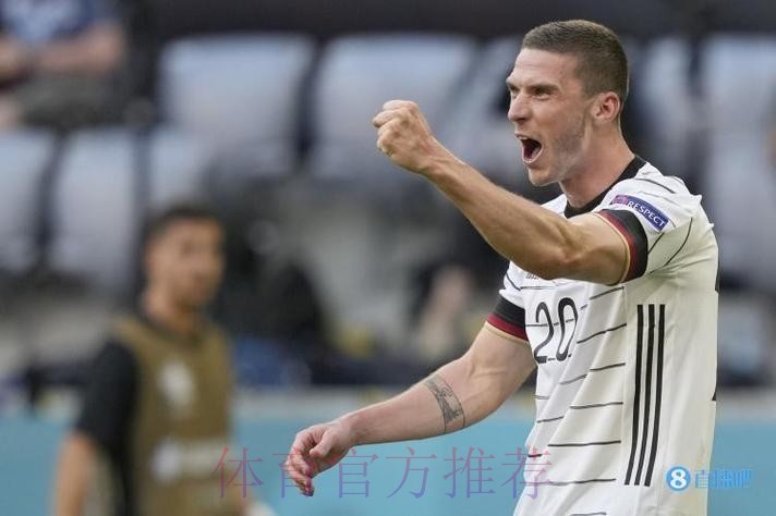 戈森斯谈客战皇马:要去竞争 而不是去欣赏伯纳乌 戈森斯谈客战皇马:要去竞争 而不是去欣赏伯纳乌