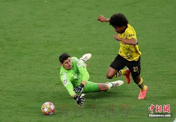 阿德耶米:目标是赢下皇马 进8强当然想继续前进 阿德耶米:目标是赢下皇马 进8强当然想继续前进